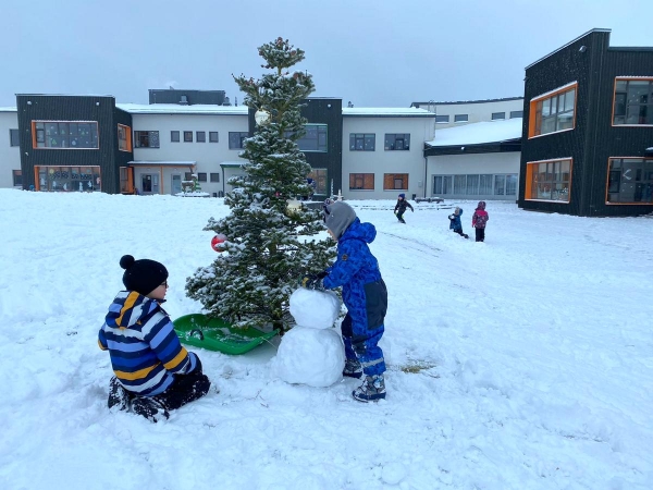 Pirmsskolas izglītības iestādes ''Mārzemīte'' bērnu ziemas prieki rotaļās un kopā būšanā